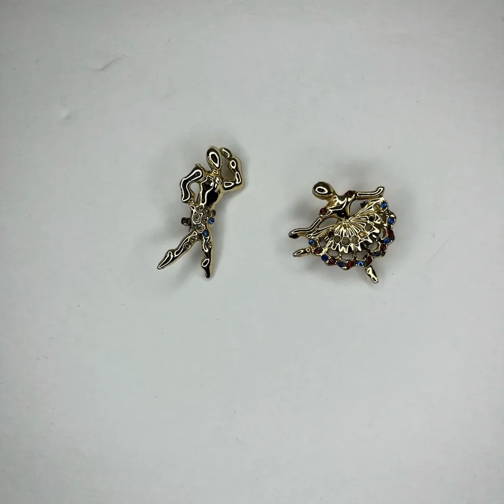 GOLD TONE AND RHINESTONE DANCING BROOCHES - MULTICOLOR DANCERS.‎